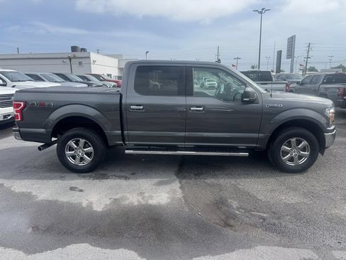 Used 2020 Ford F150 XLT w/ Equipment Group 302A Luxury AWD/4WD image 2