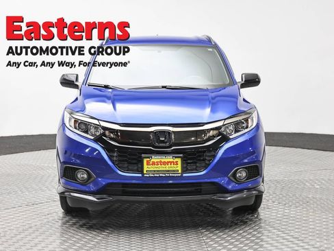 Used 2022 Honda HR-V Sport image 2