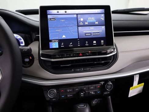 New 2026 Jeep Compass Limited w/ Sun, Sound & Navigation Group image 24