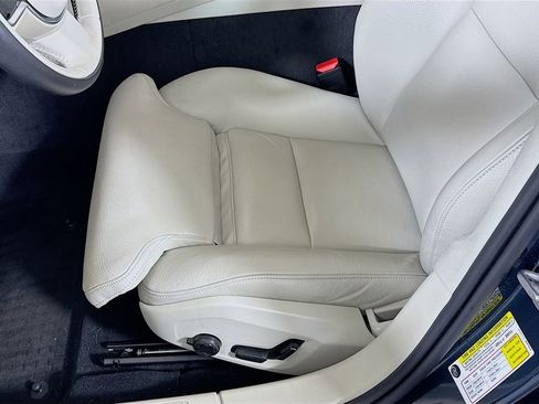 Used 2024 Volvo S60 T8 Ultimate w/ Climate Package image 20