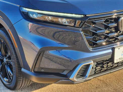 Used 2024 Honda CR-V Sport Touring image 12