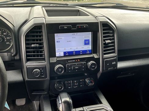 Used 2020 Ford F150 XLT w/ Equipment Group 302A Luxury AWD/4WD image 16