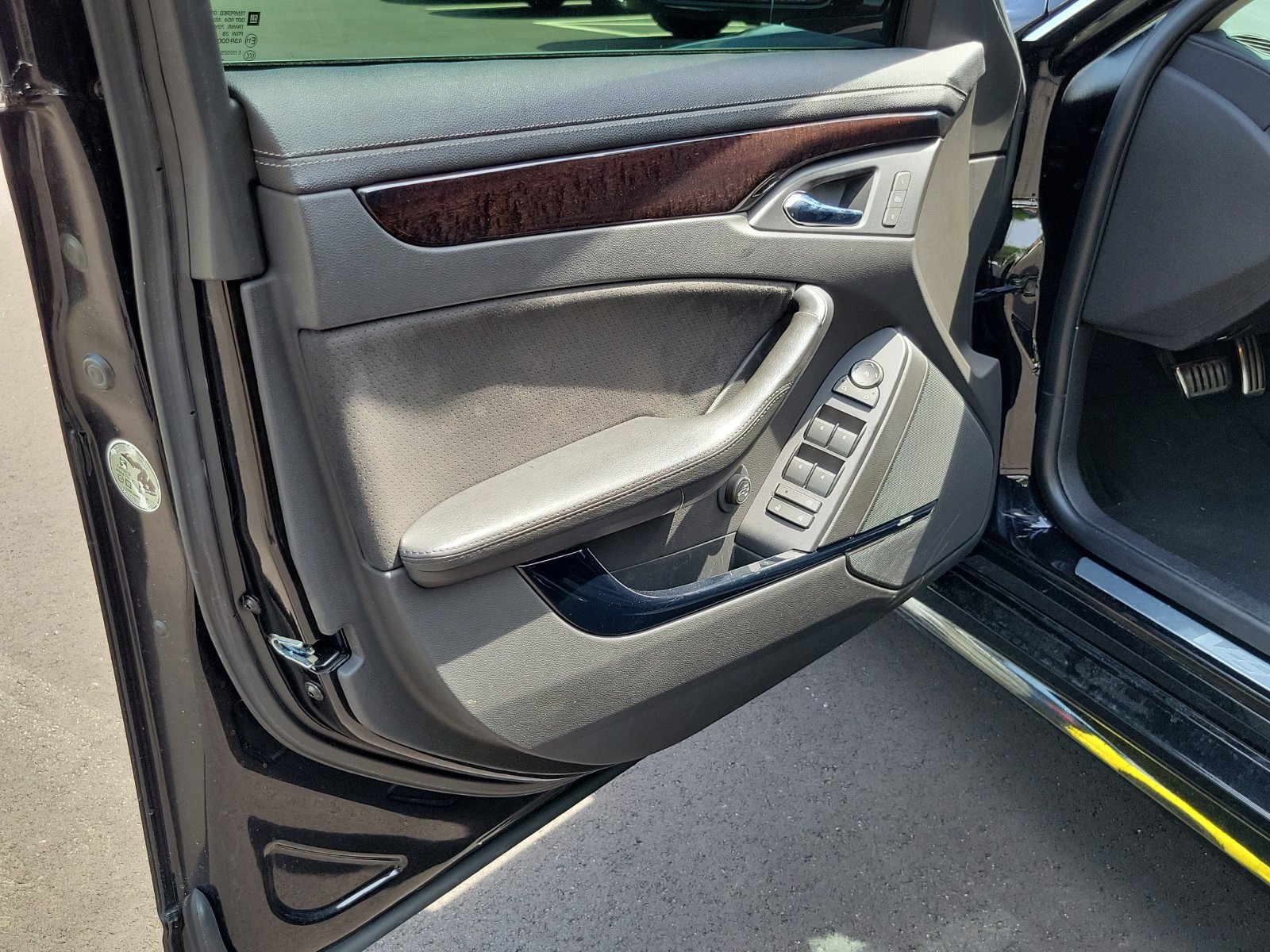 Used 2011 Cadillac CTS V RWD image 7