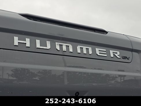 Used 2025 GMC Hummer EV 3X w/ Extreme Off-Road Package AWD/4WD image 50