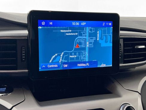 Used 2022 Ford Explorer XLT w/ Equipment Group 202A image 28