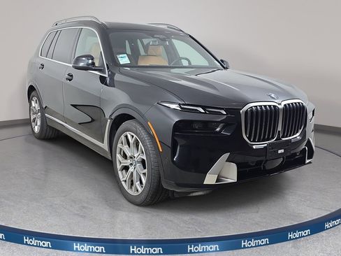 Used 2026 BMW X7 xDrive40i AWD/4WD image 4