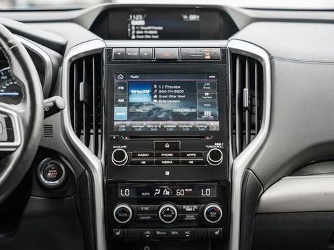 Used 2022 Subaru Ascent Limited image 22