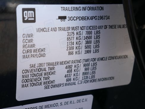 Certified 2023 Chevrolet Silverado 1500 Custom image 29