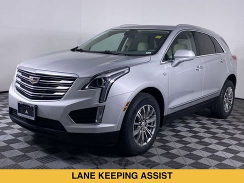 Certified 2017 Cadillac XT5 Luxury w/ Driver Awareness Package FWD image 19
