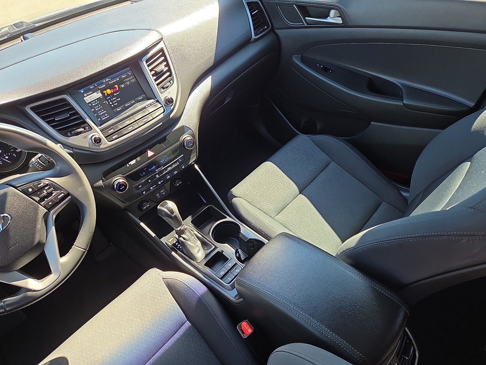 Used 2018 Hyundai Tucson Value AWD/4WD image 12