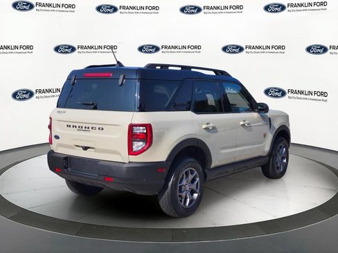 Certified 2024 Ford Bronco Sport Badlands w/ Premium Package AWD/4WD image 5