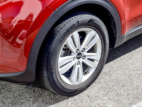 Used 2017 Kia Sportage LX w/ LX Popular Package AWD/4WD image 12