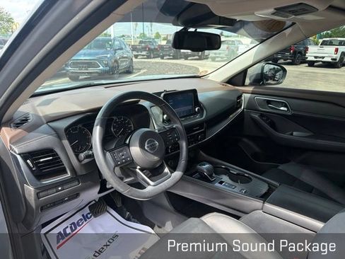 Used 2021 Nissan Rogue SL FWD image 20