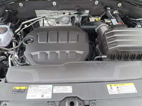 New 2026 Volkswagen Atlas Cross Sport SEL Premium R-Line AWD/4WD image 29