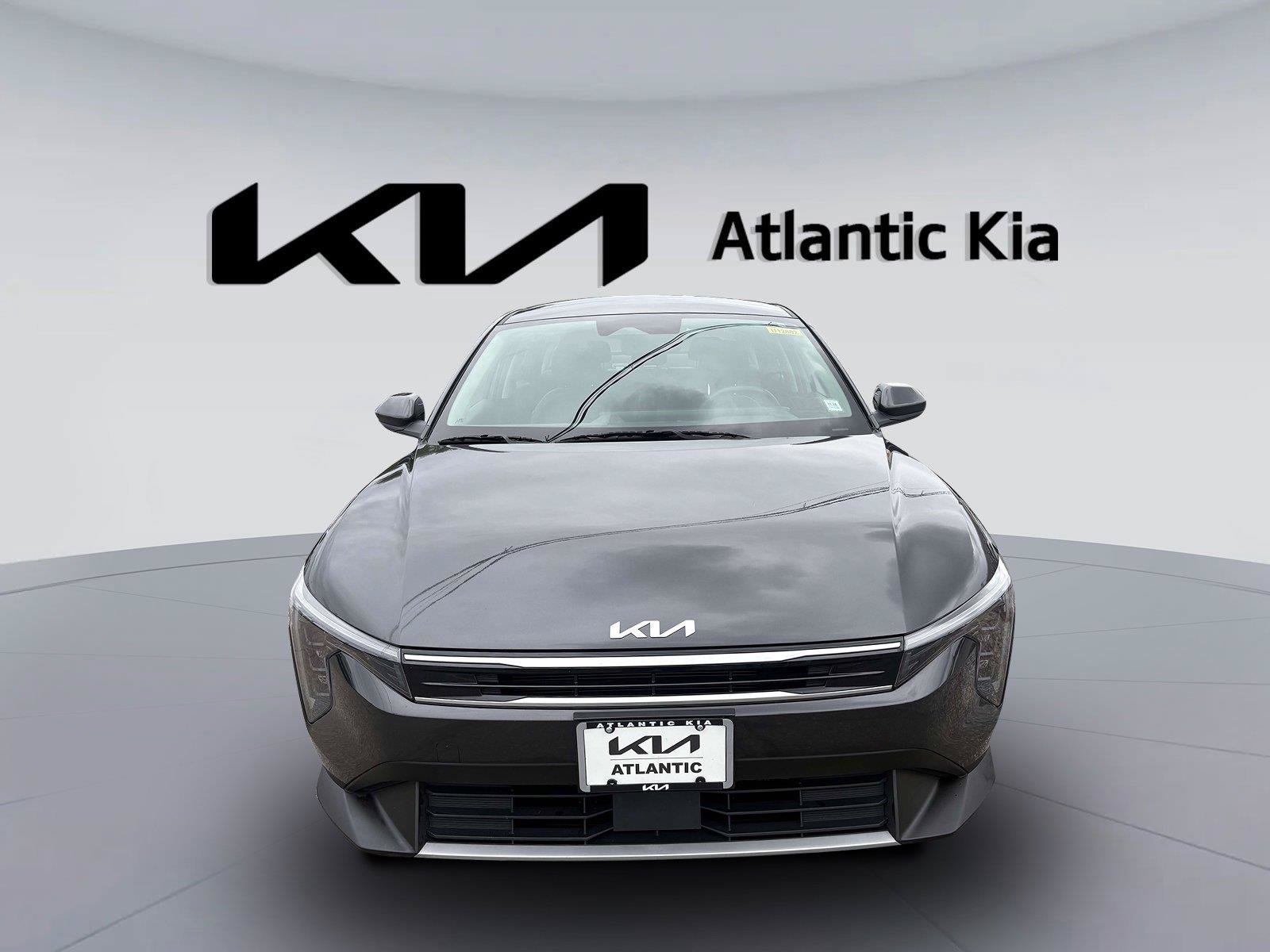 Certified 2025 Kia K4 GT-Line Turbo FWD image 2