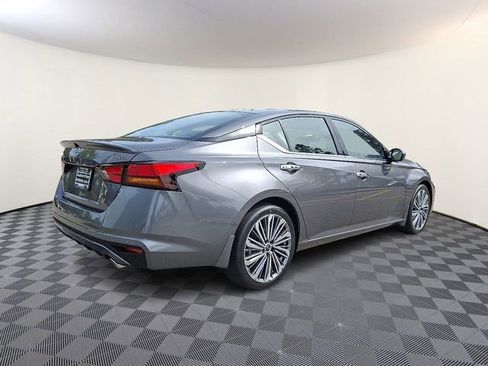 New 2025 Nissan Altima 2.5 SL image 6