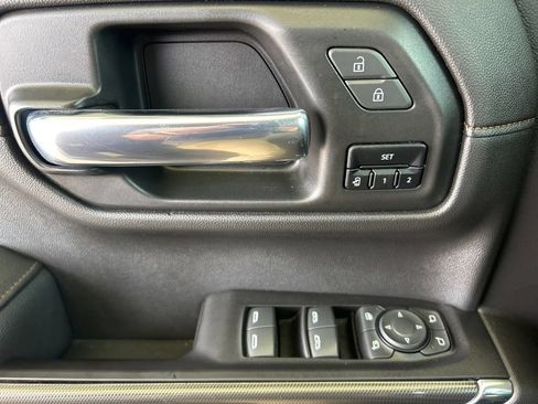 Used 2020 GMC Sierra 1500 AT4 w/ AT4 Premium Package AWD/4WD image 26