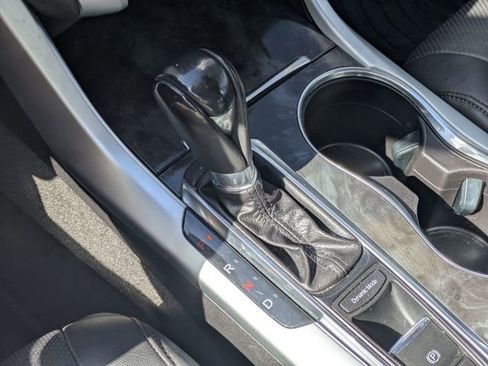 Used 2020 Acura TLX w/ Technology Package FWD image 18
