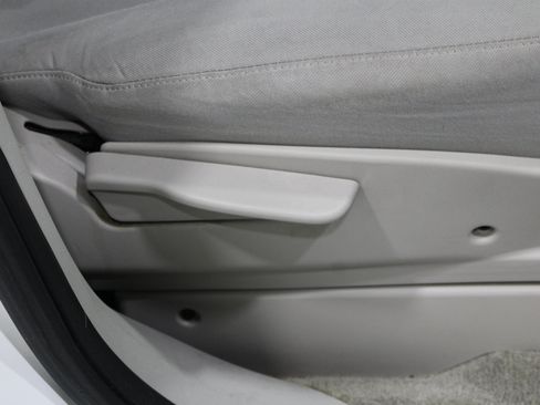 Used 2006 Chevrolet Equinox LT FWD image 21