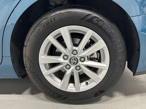 Used 2026 Toyota Camry LE FWD image 65