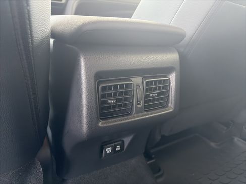 Certified 2025 Toyota Camry SE image 18