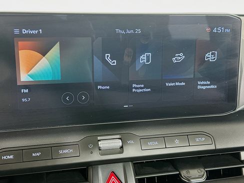 Used 2025 Kia K4 FWD image 21