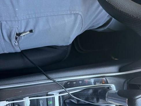 Used 2021 Honda Accord LX image 15