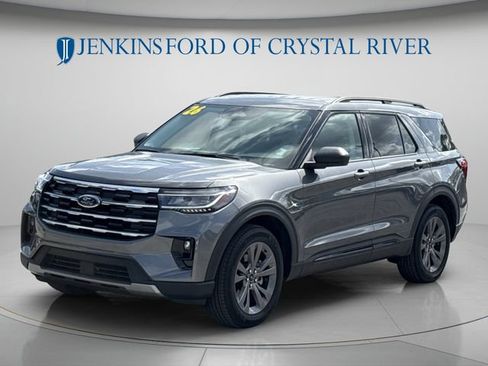 Used 2026 Ford Explorer Active w/ Active Comfort Package AWD/4WD image 13