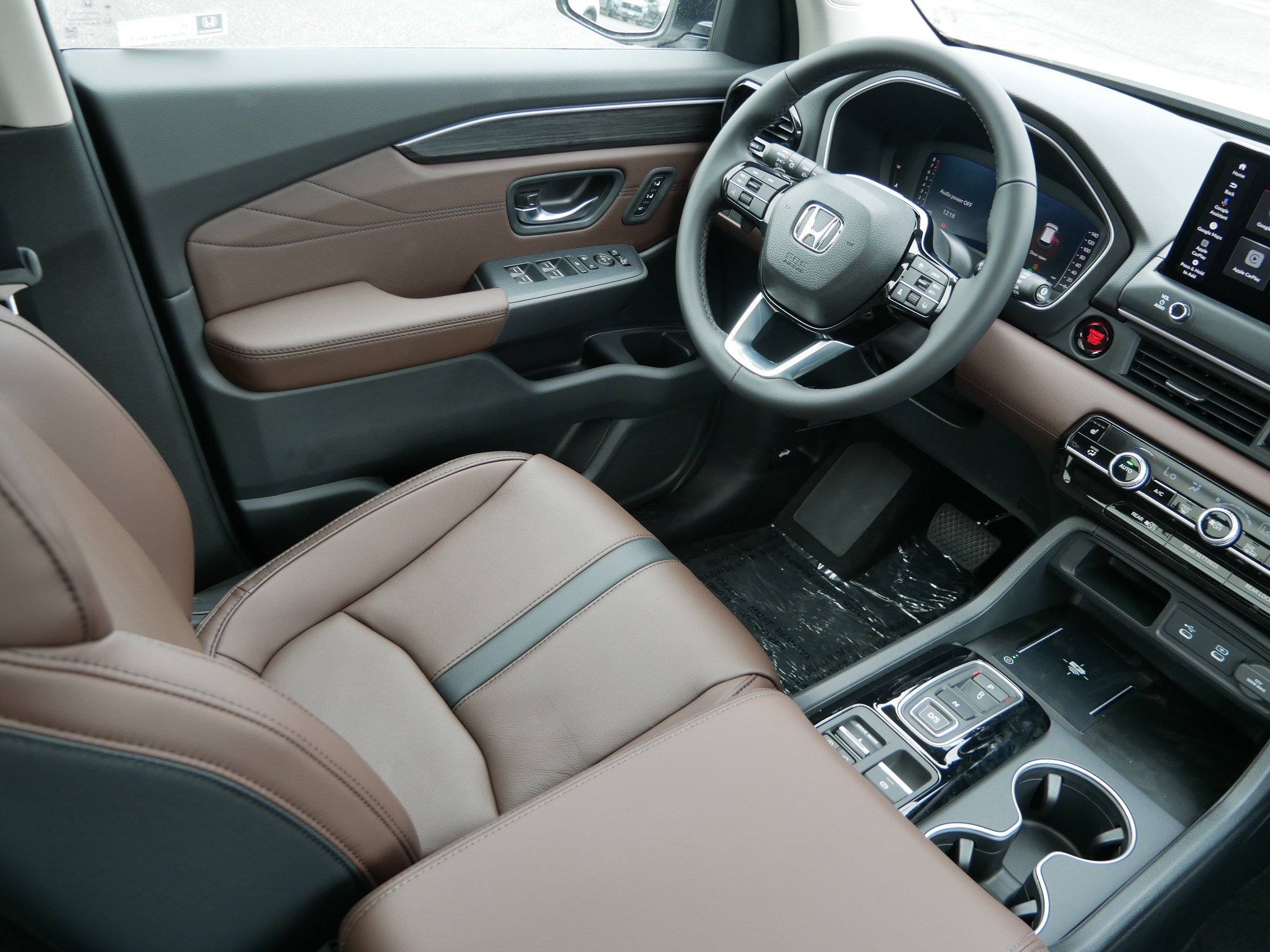 New 2026 Honda Pilot Touring image 9