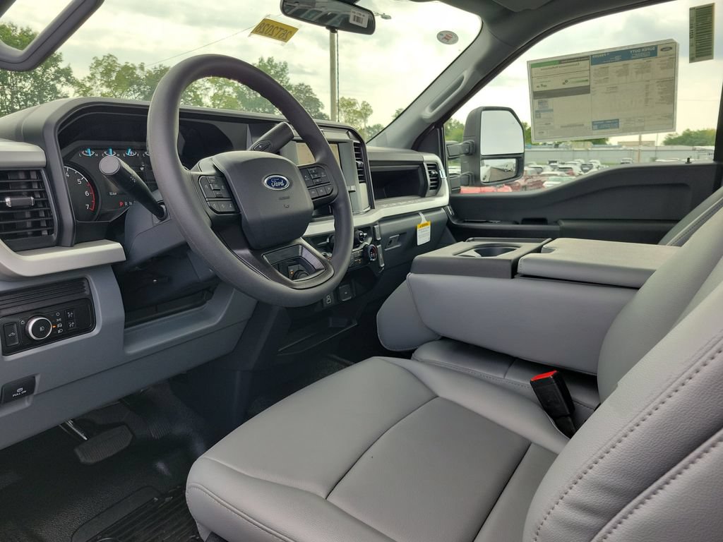 New 2026 Ford F350 XL w/ FX4 Off-Road Package AWD/4WD image 15