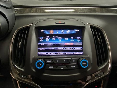 Used 2016 Buick LaCrosse FWD image 22