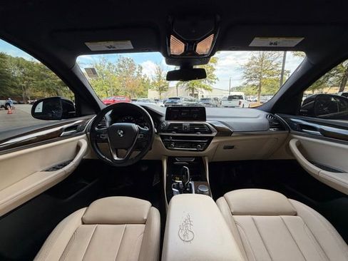 Used 2019 BMW X4 xDrive30i w/ Convenience Package image 9