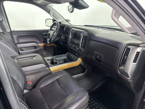 Used 2018 Chevrolet Silverado 1500 LTZ w/ Sport Package image 13