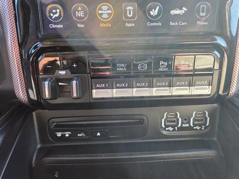 Used 2019 RAM 2500 Limited AWD/4WD image 20