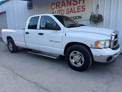 Used 2004 Dodge Ram 2500 Truck SLT w/ Trailer Tow Group RWD image 2