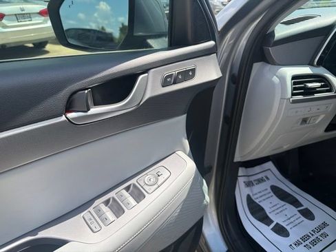Used 2021 Hyundai Palisade SEL w/ Cargo Package AWD/4WD image 11