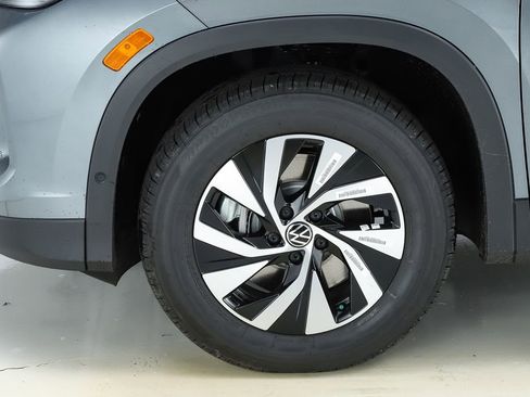 New 2026 Volkswagen Tiguan S image 5
