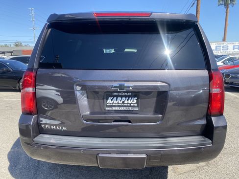 Used 2018 Chevrolet Tahoe LT w/ Luxury Package RWD image 8
