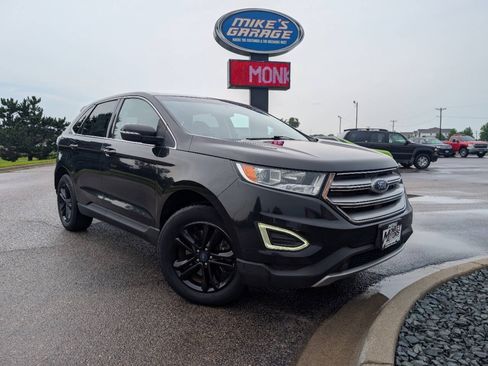 Used 2015 Ford Edge SEL w/ Equipment Group 201A AWD/4WD image 2