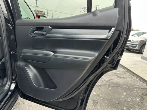 Used 2025 GMC Terrain Elevation image 25