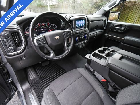 Used 2020 Chevrolet Silverado 1500 LT w/ All-Star Edition image 11