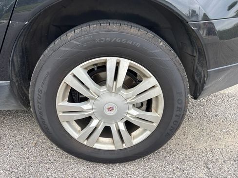 Used 2012 Cadillac SRX Luxury FWD image 25