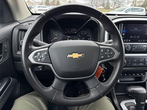 Used 2020 Chevrolet Colorado LT w/ Colorado RST Special Edition image 18
