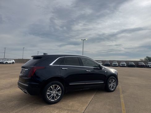 Used 2022 Cadillac XT5 Premium Luxury w/ Technology Package FWD image 24