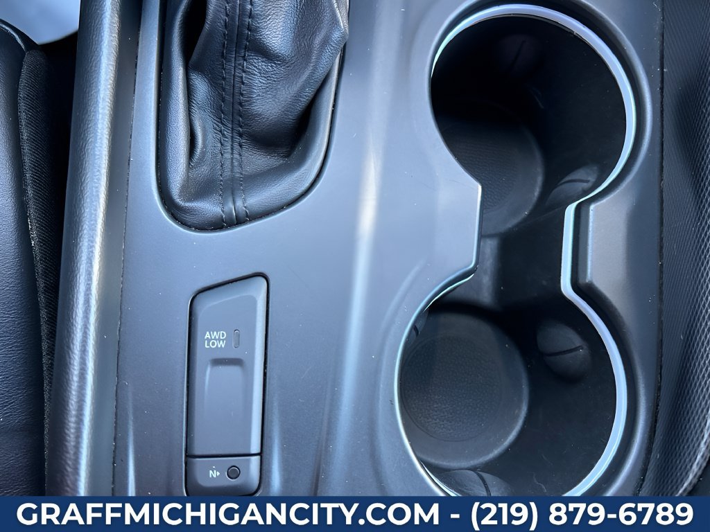 Used 2023 Dodge Durango R/T AWD/4WD image 30