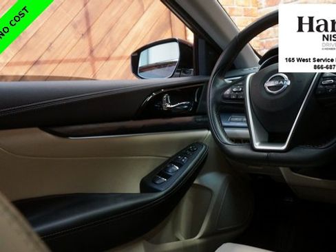 Certified 2023 Nissan Maxima Platinum w/ Sport Mat Group image 38