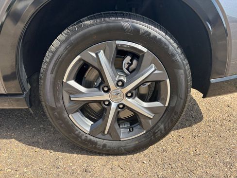 Used 2025 Honda HR-V EX-L image 31