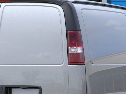 New 2026 Chevrolet Express 2500 RWD image 12