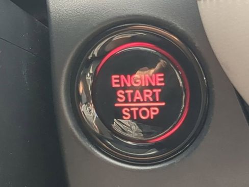 Used 2023 Honda HR-V LX image 26