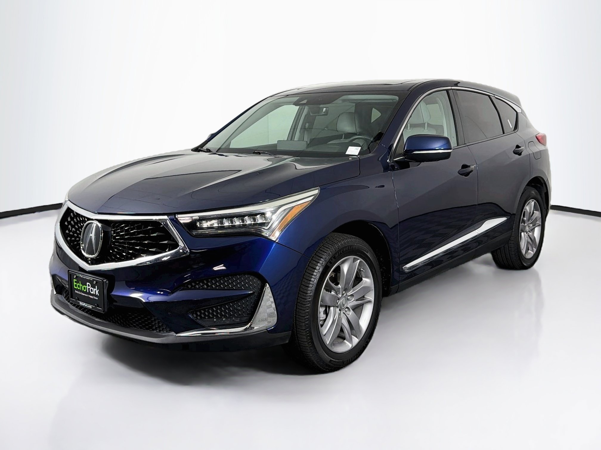 Used 2019 Acura RDX w/ Advance Package AWD/4WD image 3